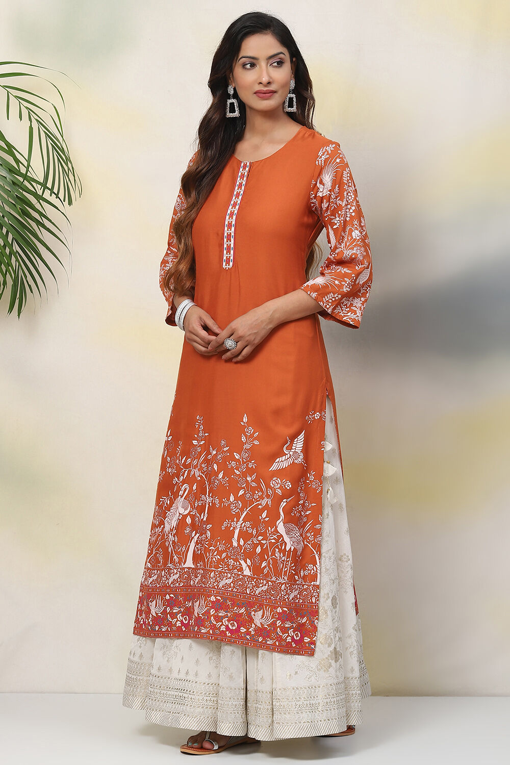 Ochre Straight Viscose Kurta image number 2