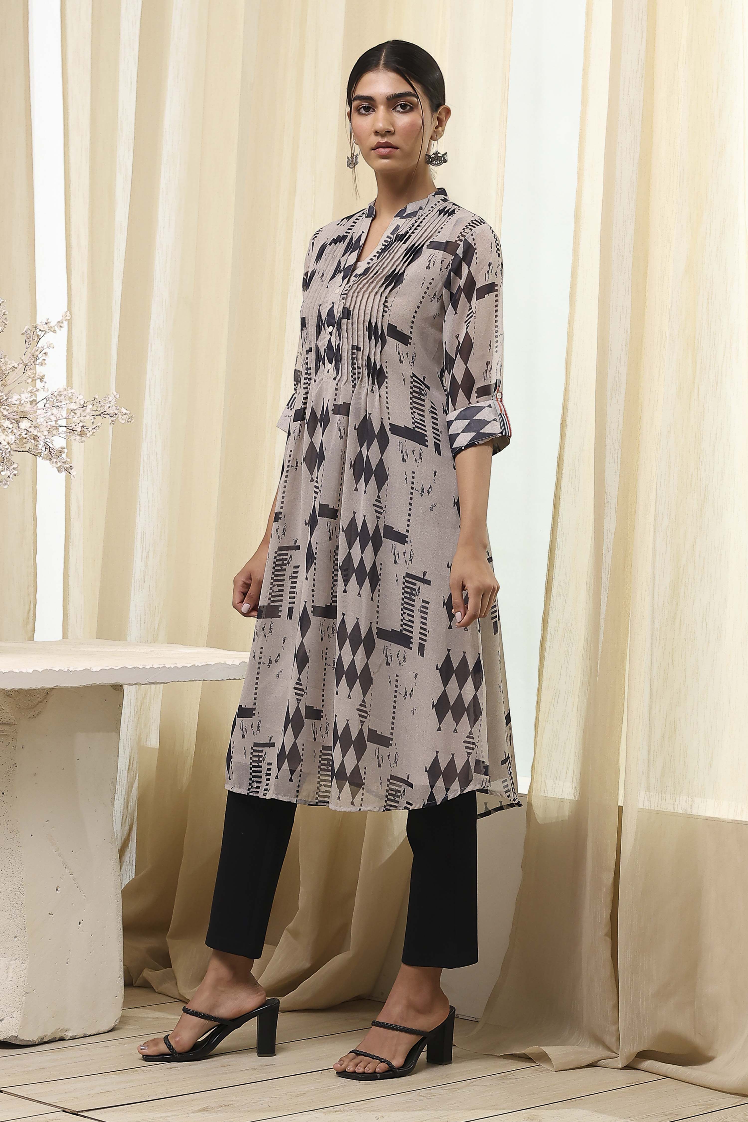 Grey Printed Pleated A-Line Kurta image number 2