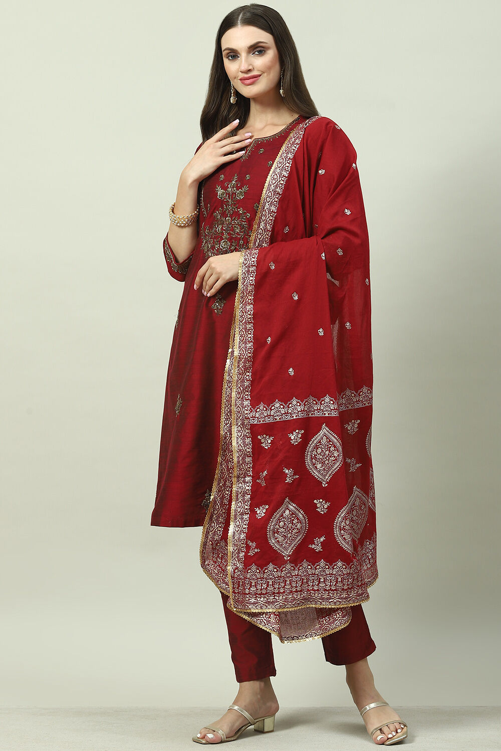 Maroon Poly Viscose Straight Kurta Slim Pants Suit Set image number 5