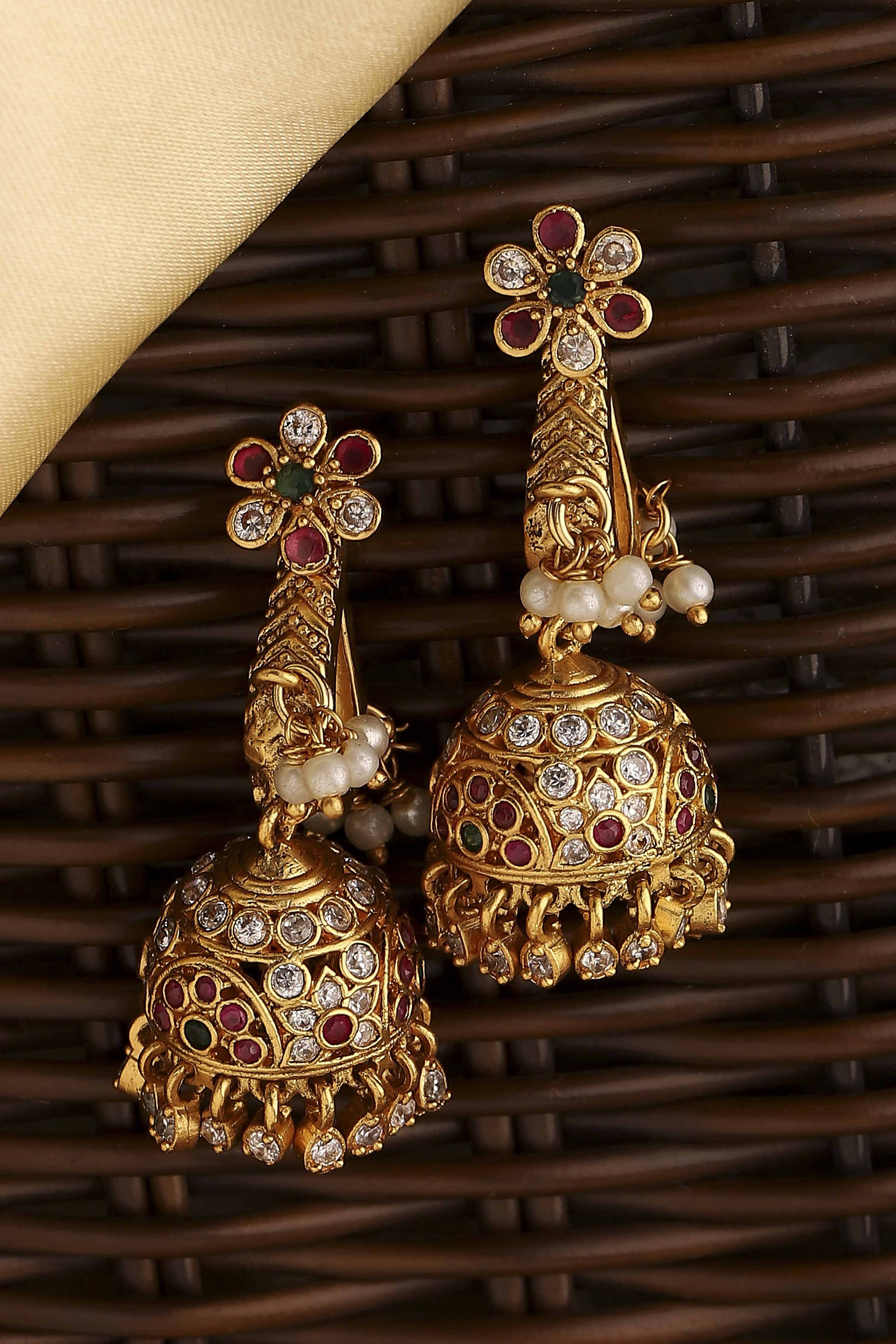 Gold Textured Earrings image number 0