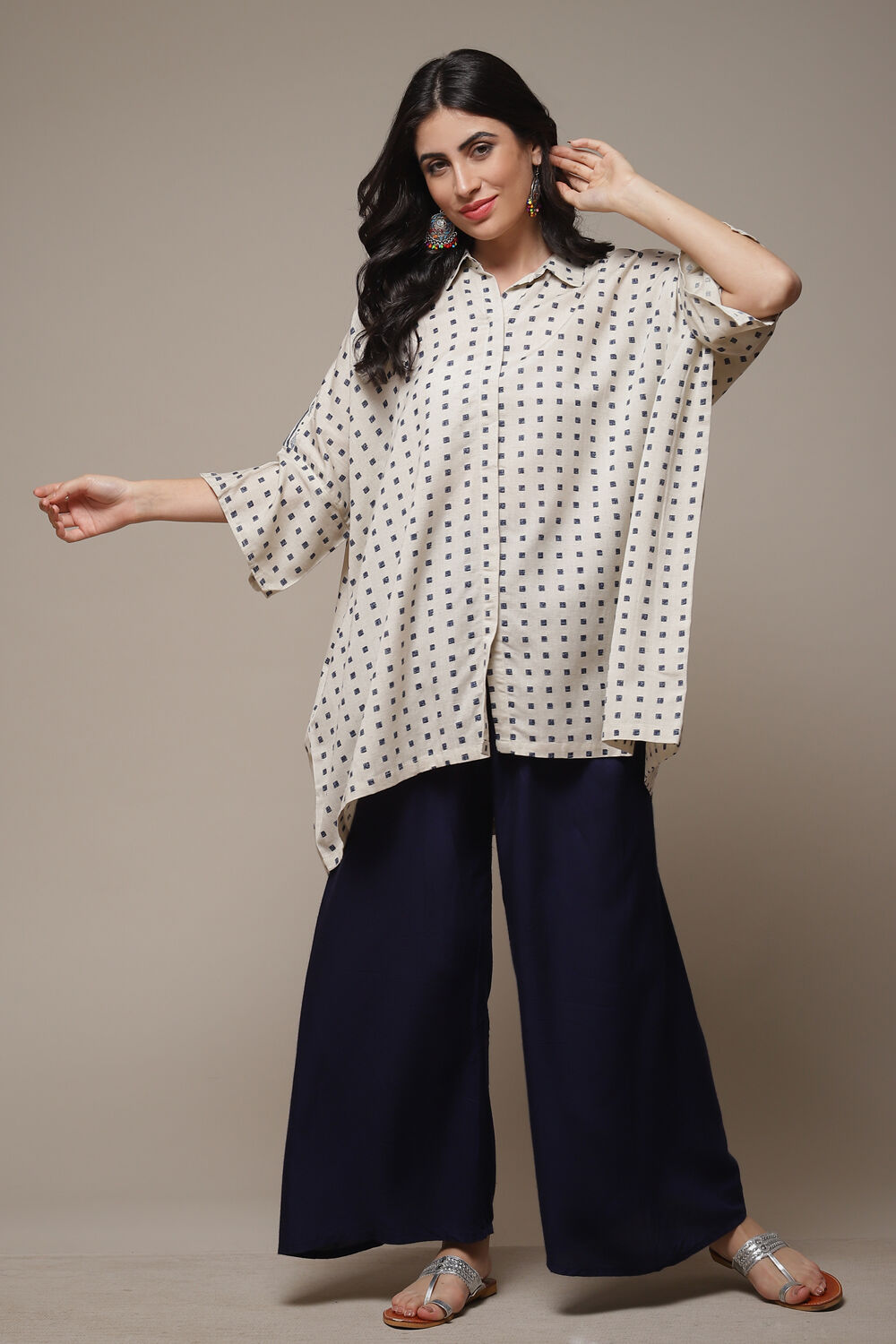 Chambery Blue LIVA Blend Straight Printed Top image number 0