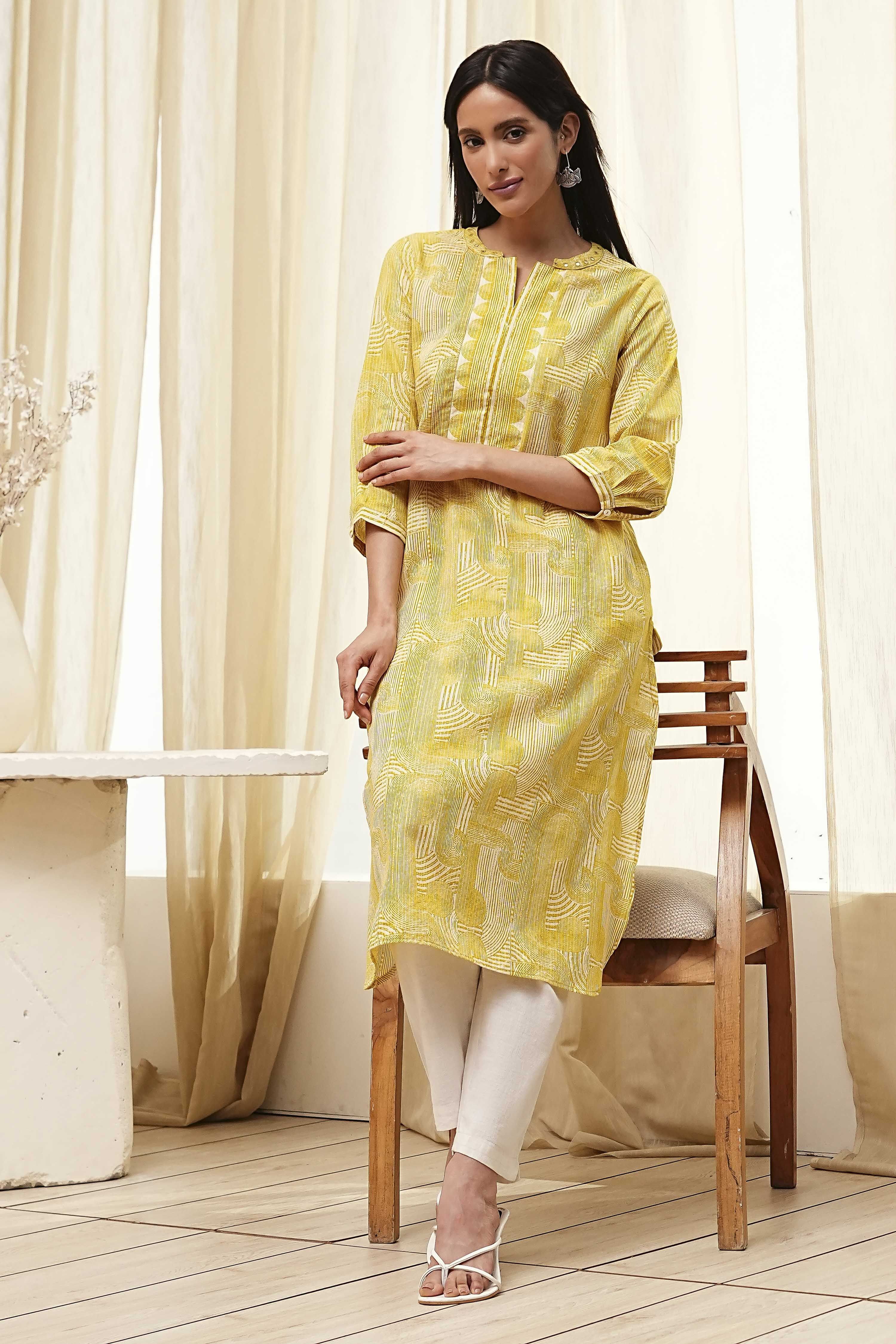 Yellow Cotton Printed Straight Kurta image number 0