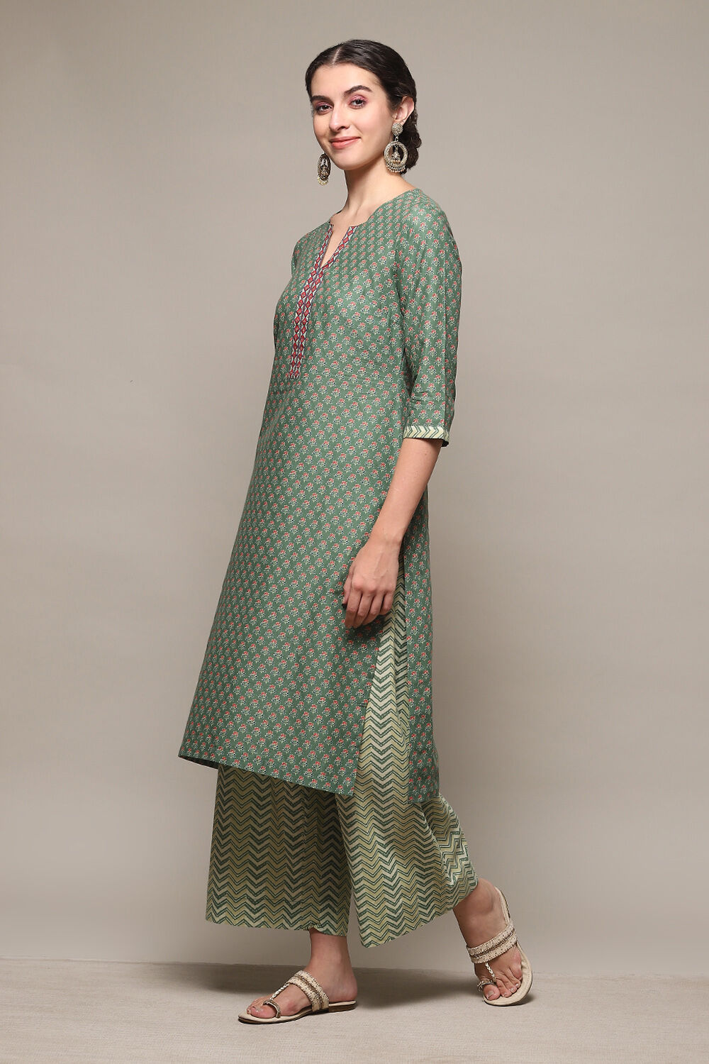 Sap Green Cotton Straight Kurta Palazzo Suit Set image number 3