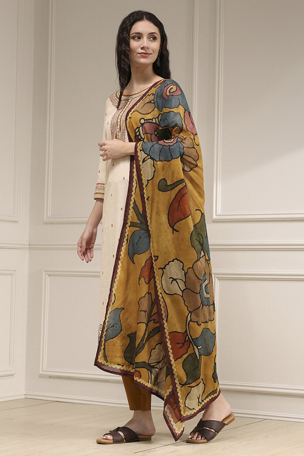 White Cotton Hand Block Print Unstitched Suit Set image number 4