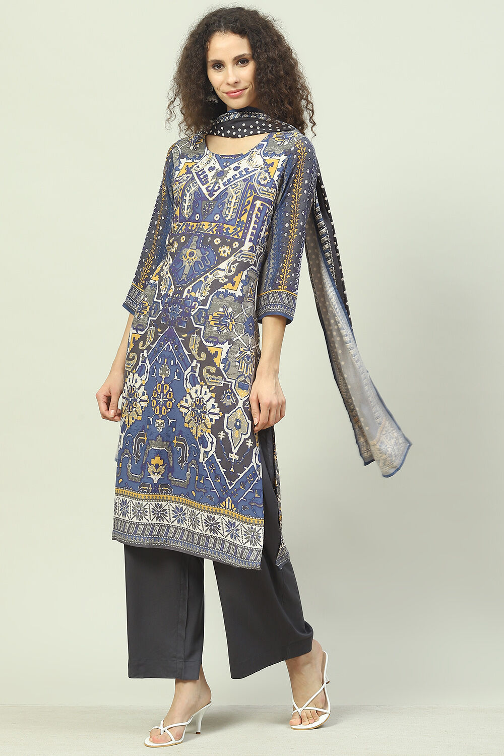 Blue LIVA Straight Kurta Palazzo Suit Set image number 5