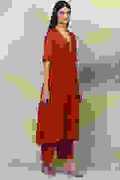 Red Flared Poly Modal Fusion Wear 2 Piece Set image number 4