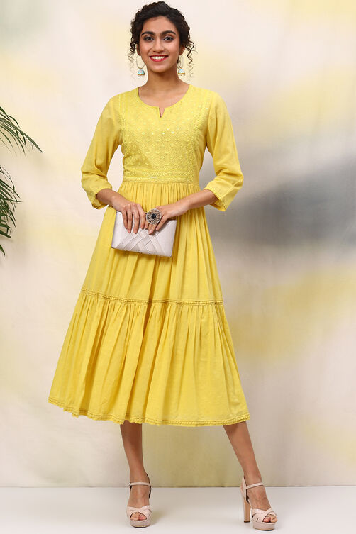 Yellow Cotton Flared Solid Dress image number 5