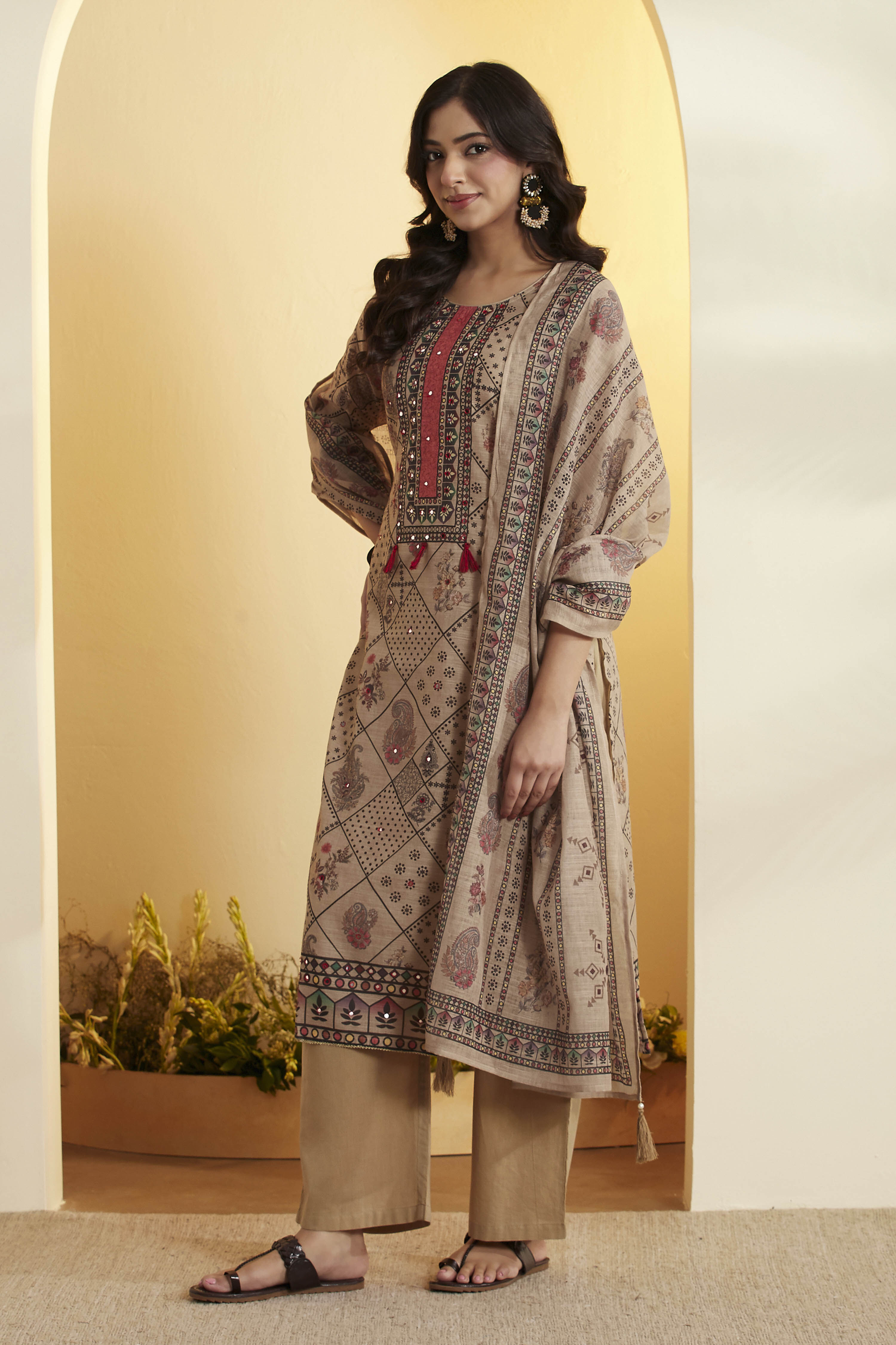 Beige Poly Linen Straight Suit Set image number 3