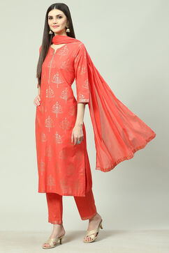 Coral Cotton Straight Kurta Regular Pants Suit Set image number 5