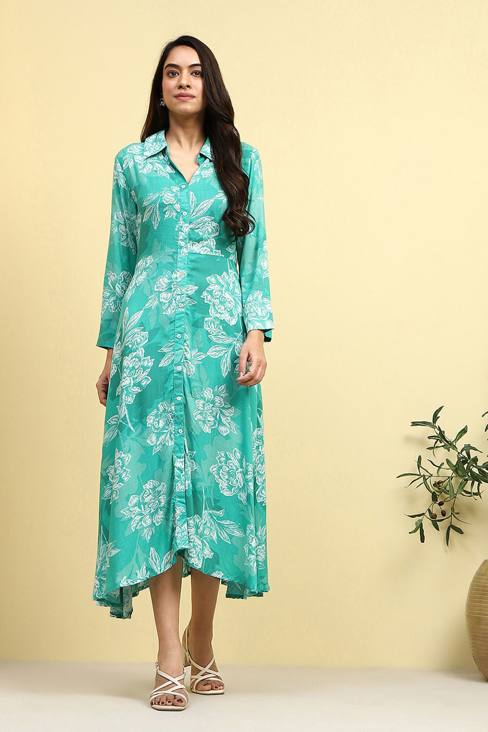 Cyan Blue Floral Printed Shirt Style A-line Dress image number 5