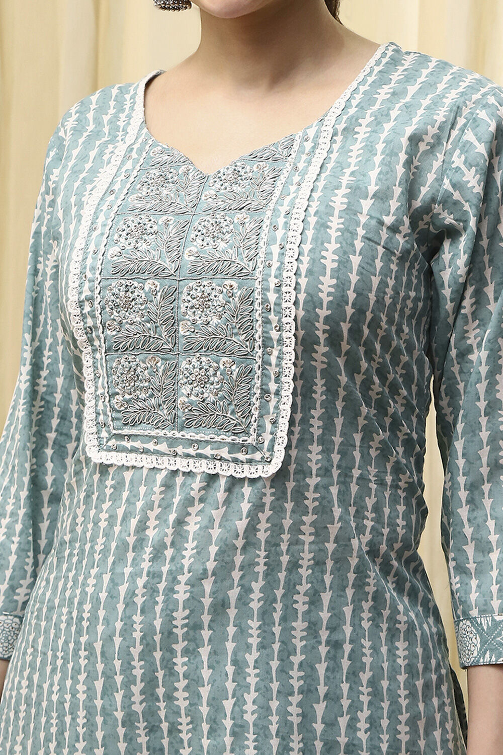 Grey Cotton Printed Unstitched Suit Set image number 2