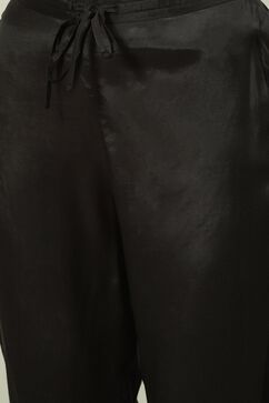 Black Printed Viscose Straight Kurta Regular Pant Suit Set image number 2