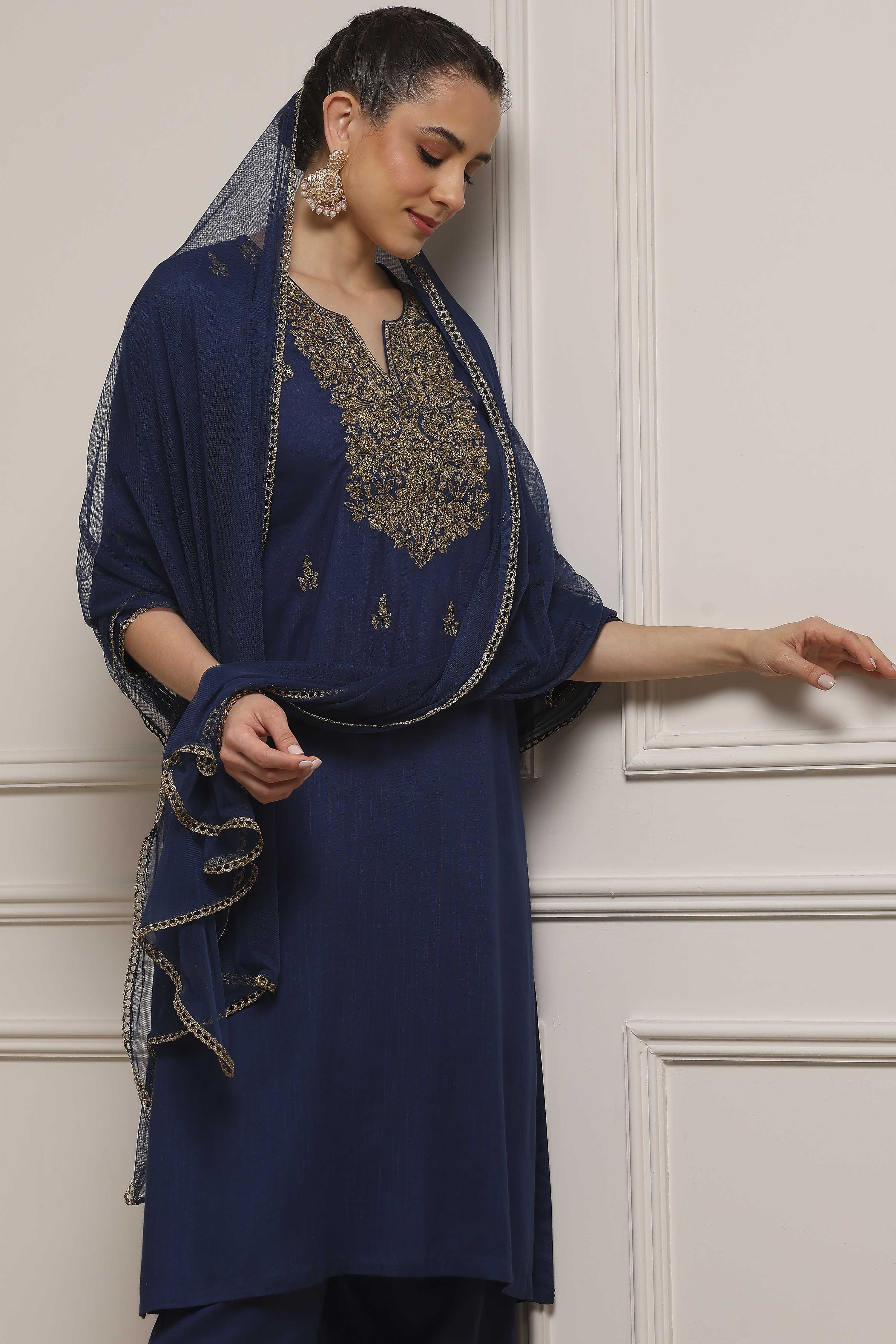Blue Viscose Rayon Straight Solid Suit Set image number 7