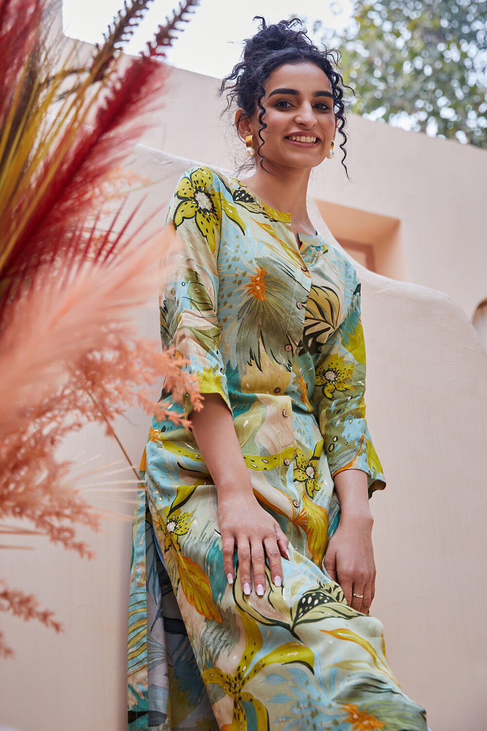 Green Rayon Straight Kurta image number 5