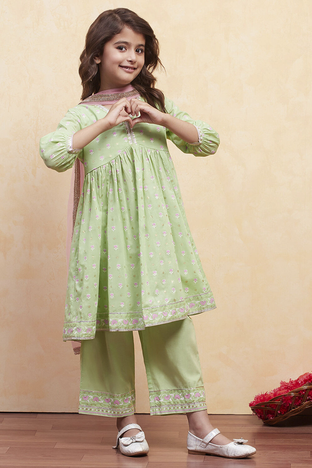 Green Cotton Gathered Suit Set image number 0