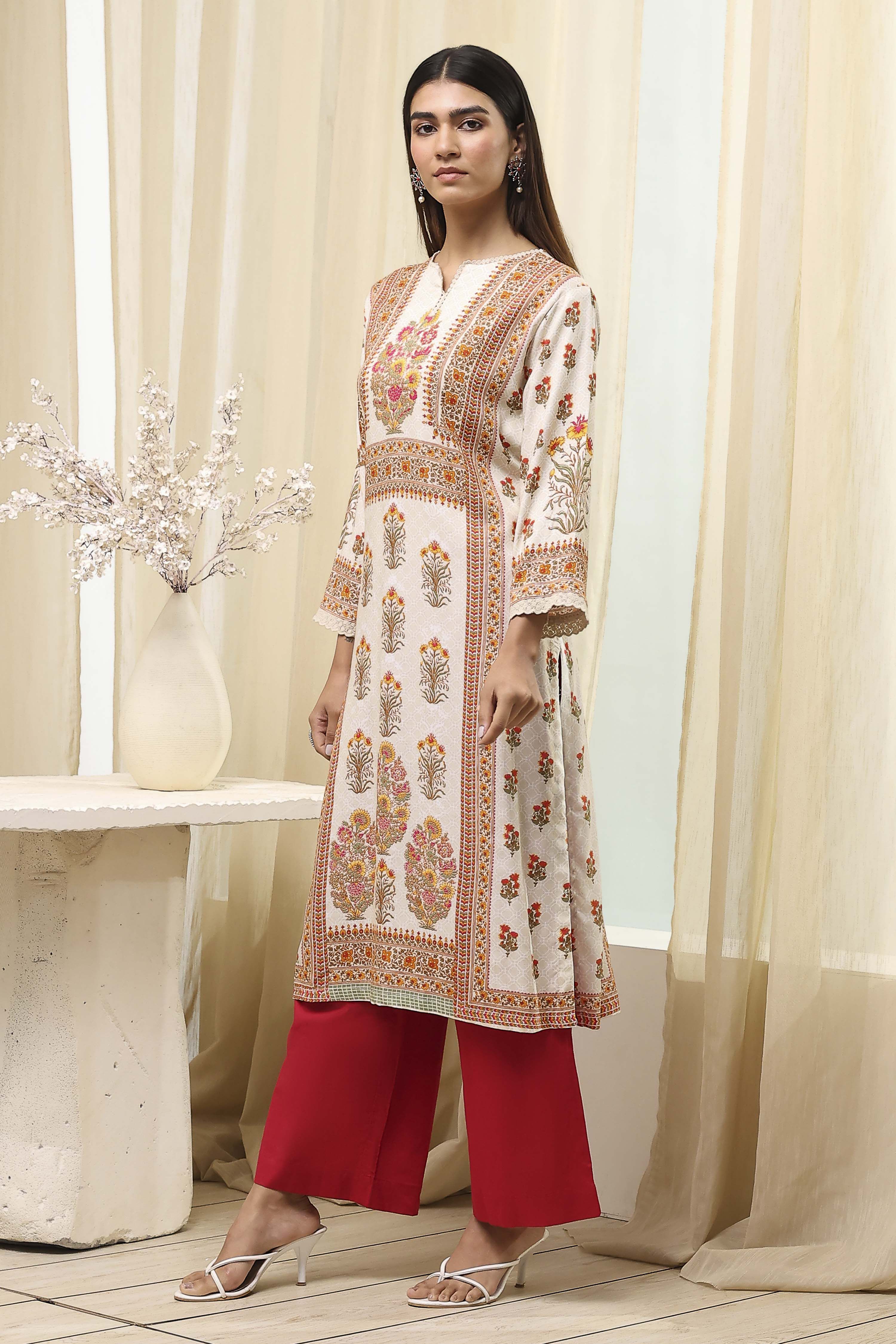 Green Printed Straight Kurta image number 2