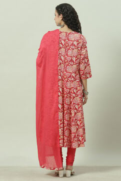 Red Cotton Kalidar Kurta Churidar Suit Set image number 4