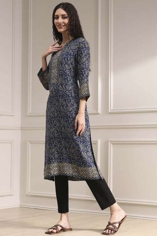 Blue Printed Straight Kurta image number 2
