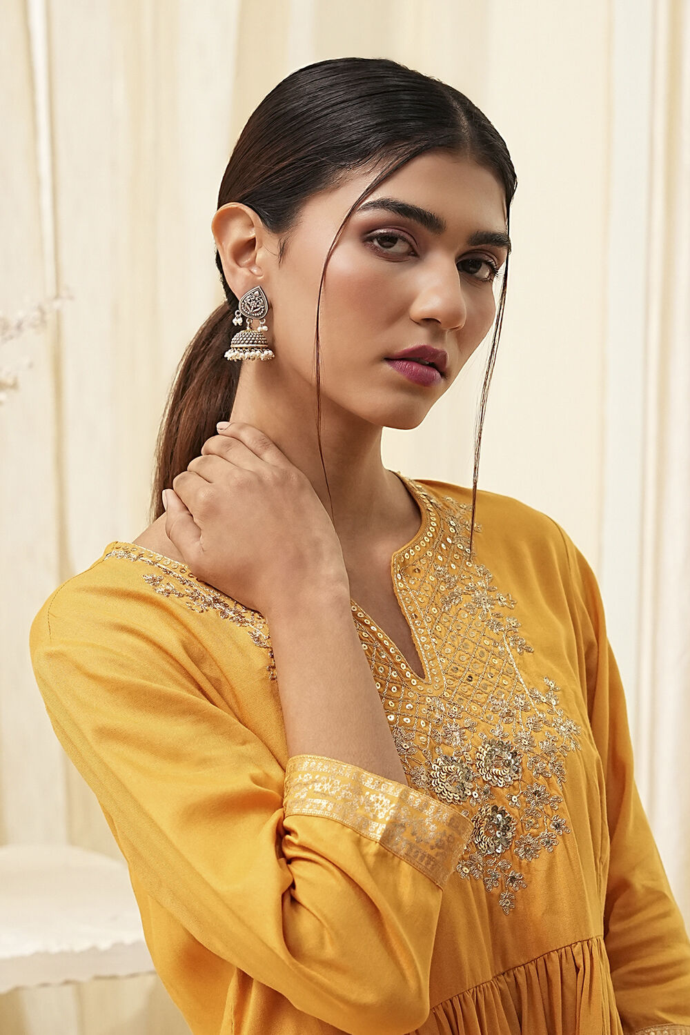 Oxidised Gold Brass Jhumka image number 3