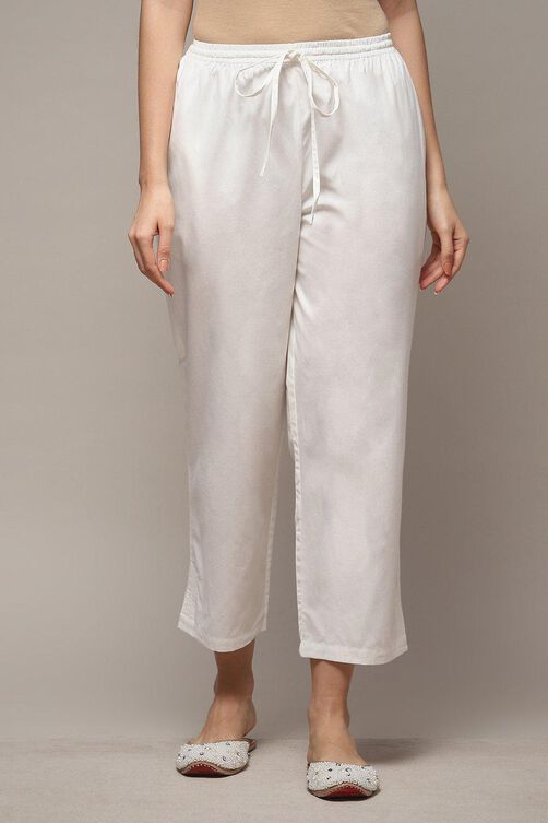 Off White Cotton Straight Pants image number 5