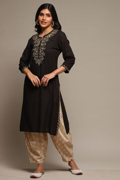 Beige & White Cotton Printed Relaxed Salwar image number 0