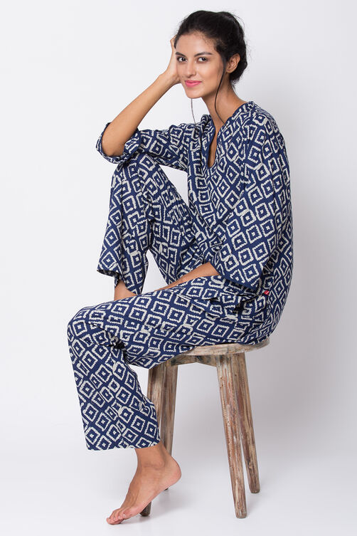 Navy Cotton Two Piece Printed Sleepwear Set image number 0