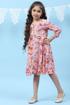 Pink Rayon Flared Printed Kurta image number 5