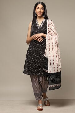 Black Cotton Straight Kurta Salwar Suit Set image number 7