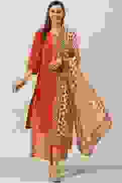 Red Cotton Solid Straight Suit Set image number 0