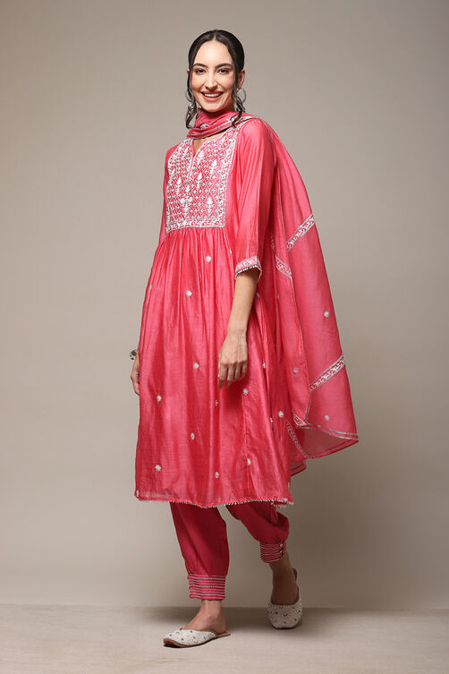 Bright Pink Cotton Blend Layered Kurta Salwar Suit Set image number 6