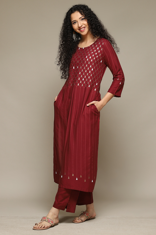 Fuschia Rayon Straight Kurta Pant Suit Set image number 0