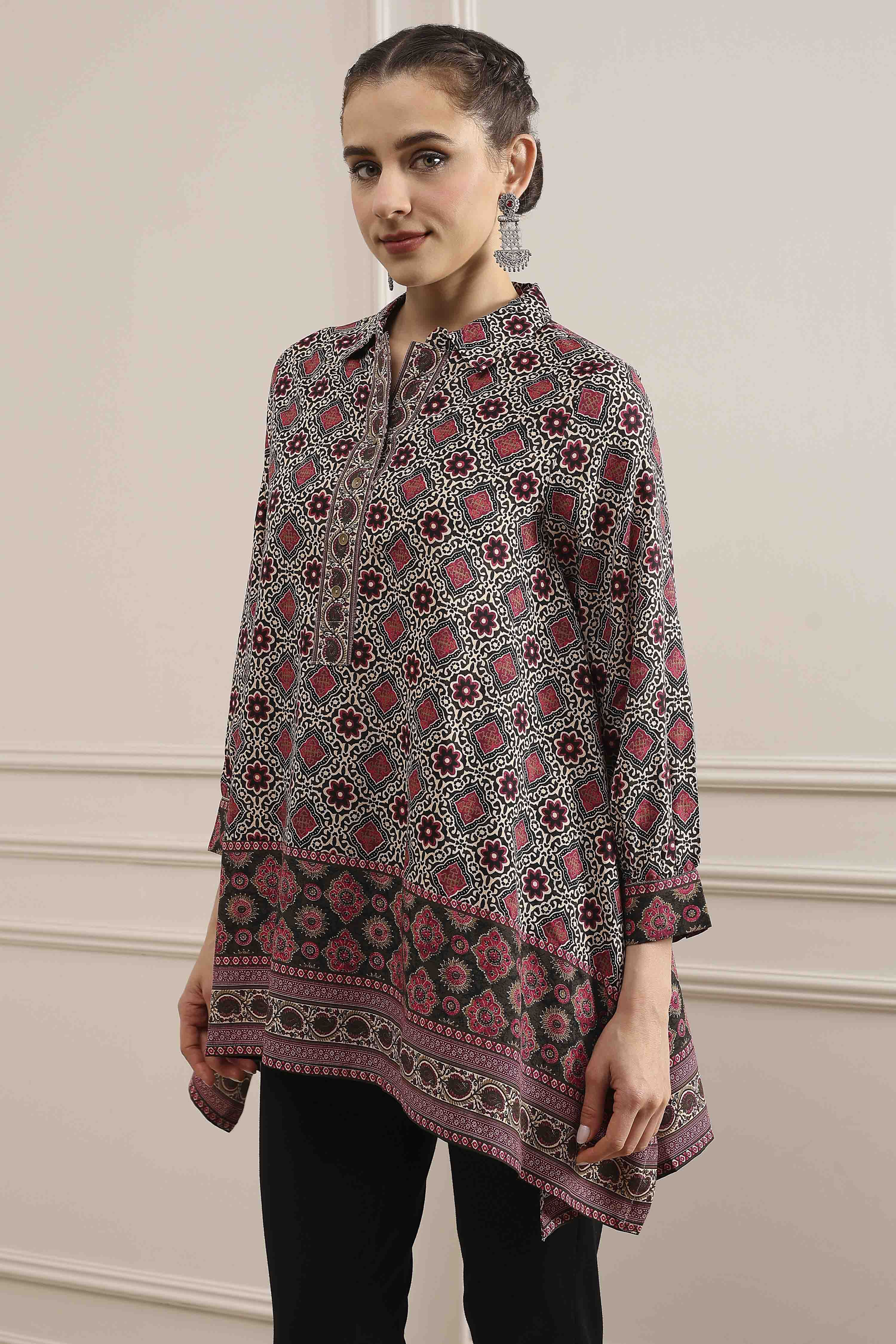 Beige Red Viscose Rayon Relaxed Printed Top image number 2