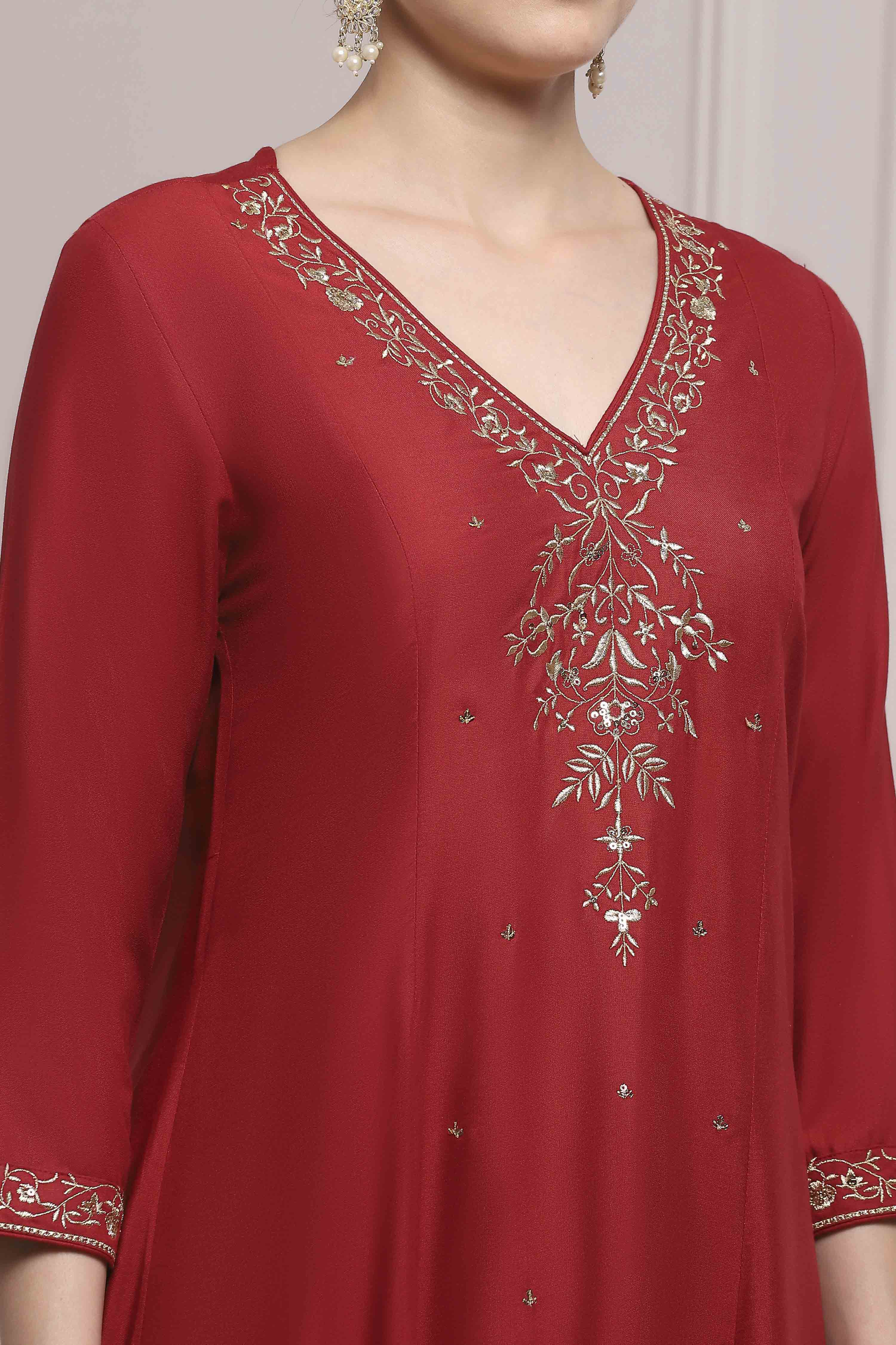 Green Embroidered Kalidar Suit Set image number 1