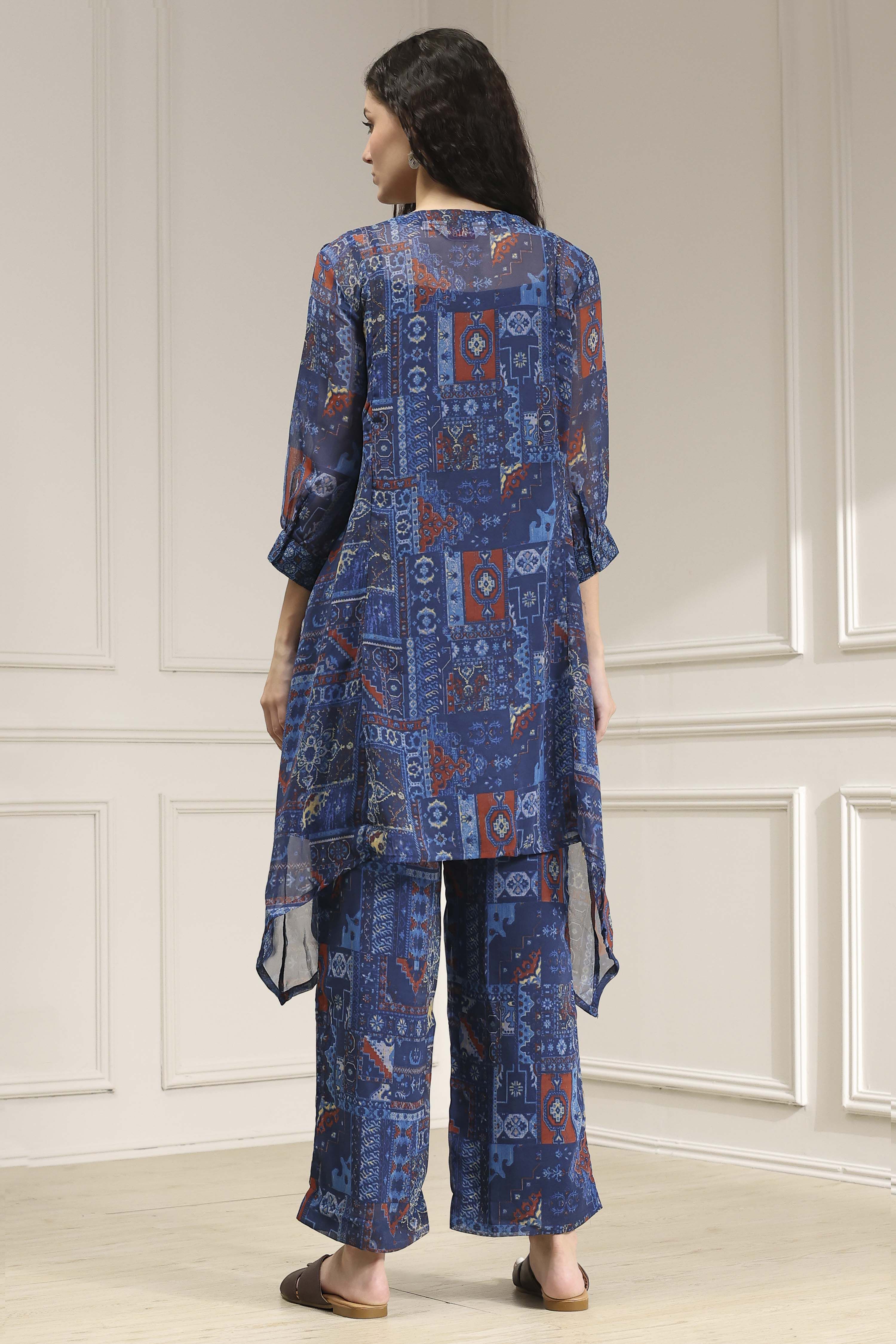 Blue Asymmetric Printed Co-ord Set image number 4