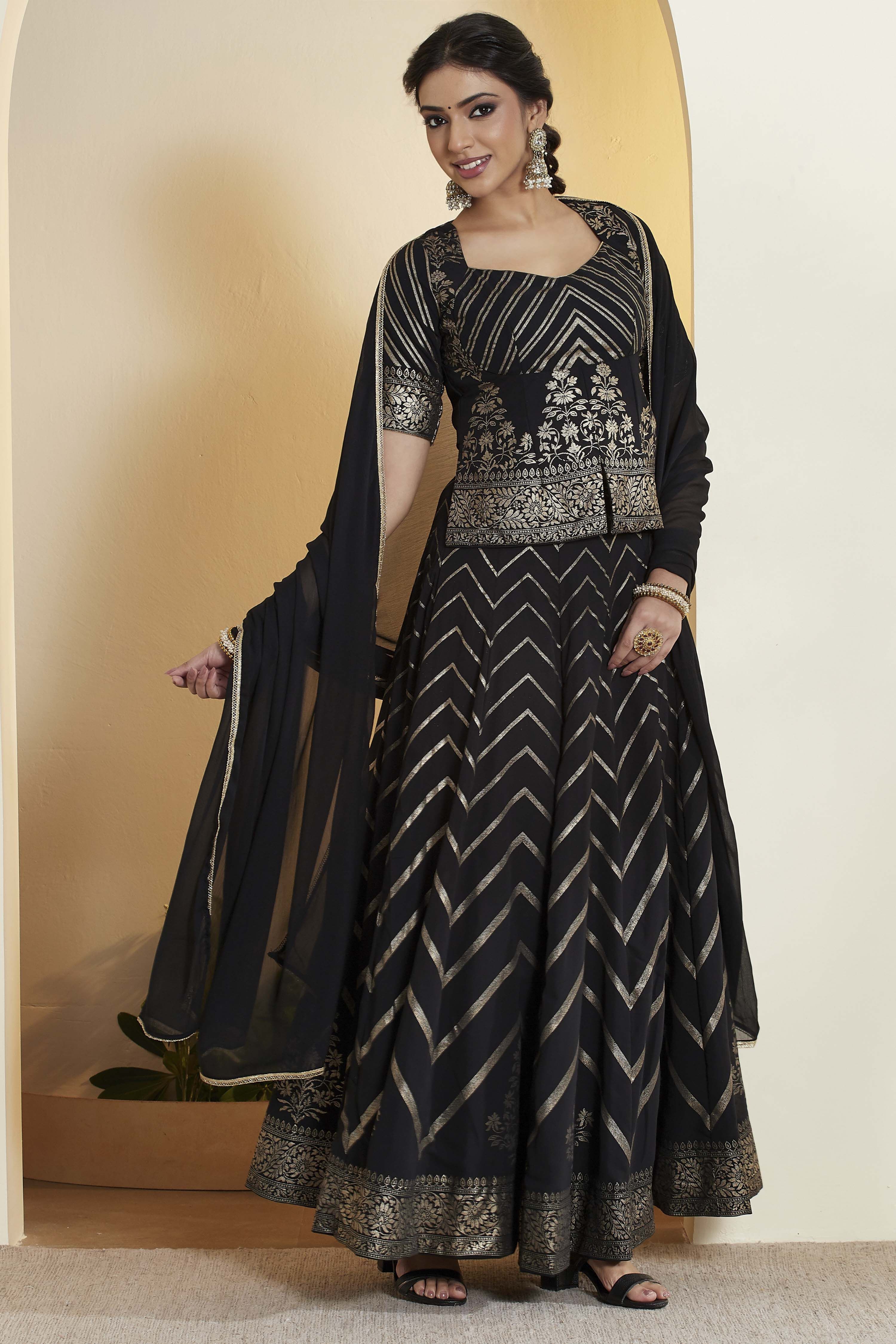 Black Polyester Kalidar Lehenga Set image number 5