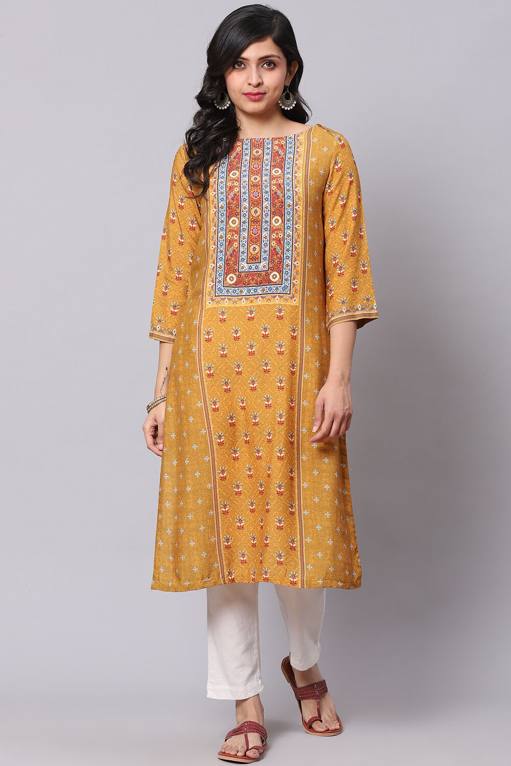 Mustard Straight Rayon Kurta image number 5