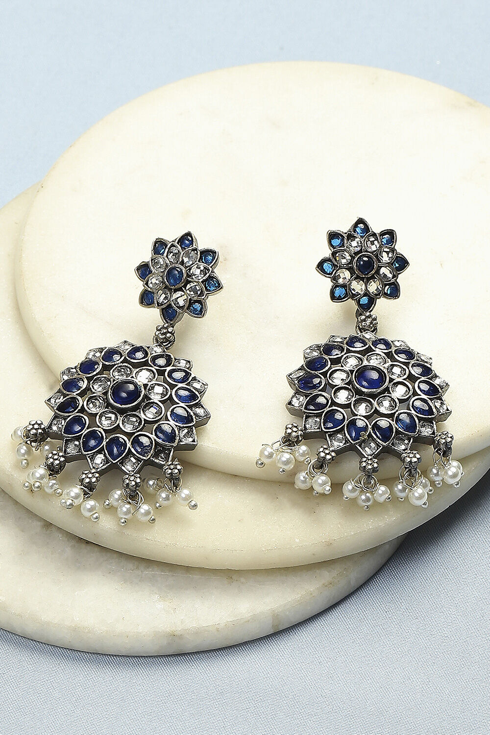 Navy-White Brass Drop & Danglers image number 0