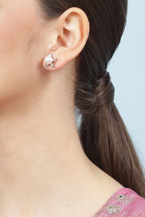 Rose Gold Earrings image number 1
