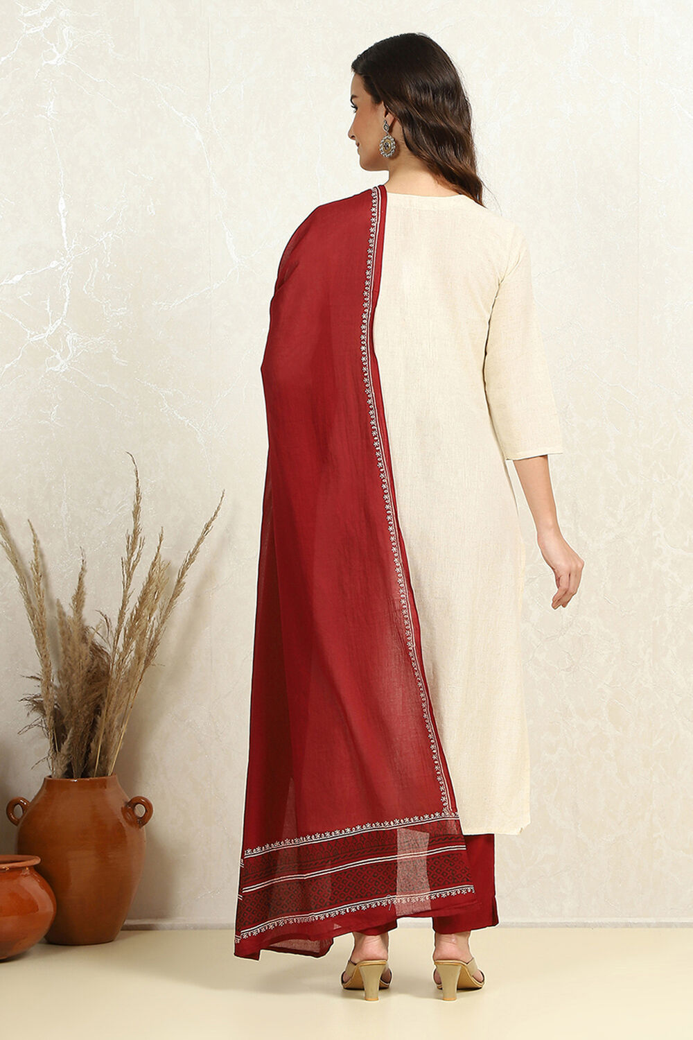 Off-White and Red Cotton Printed Unstitched Suit Set image number 5