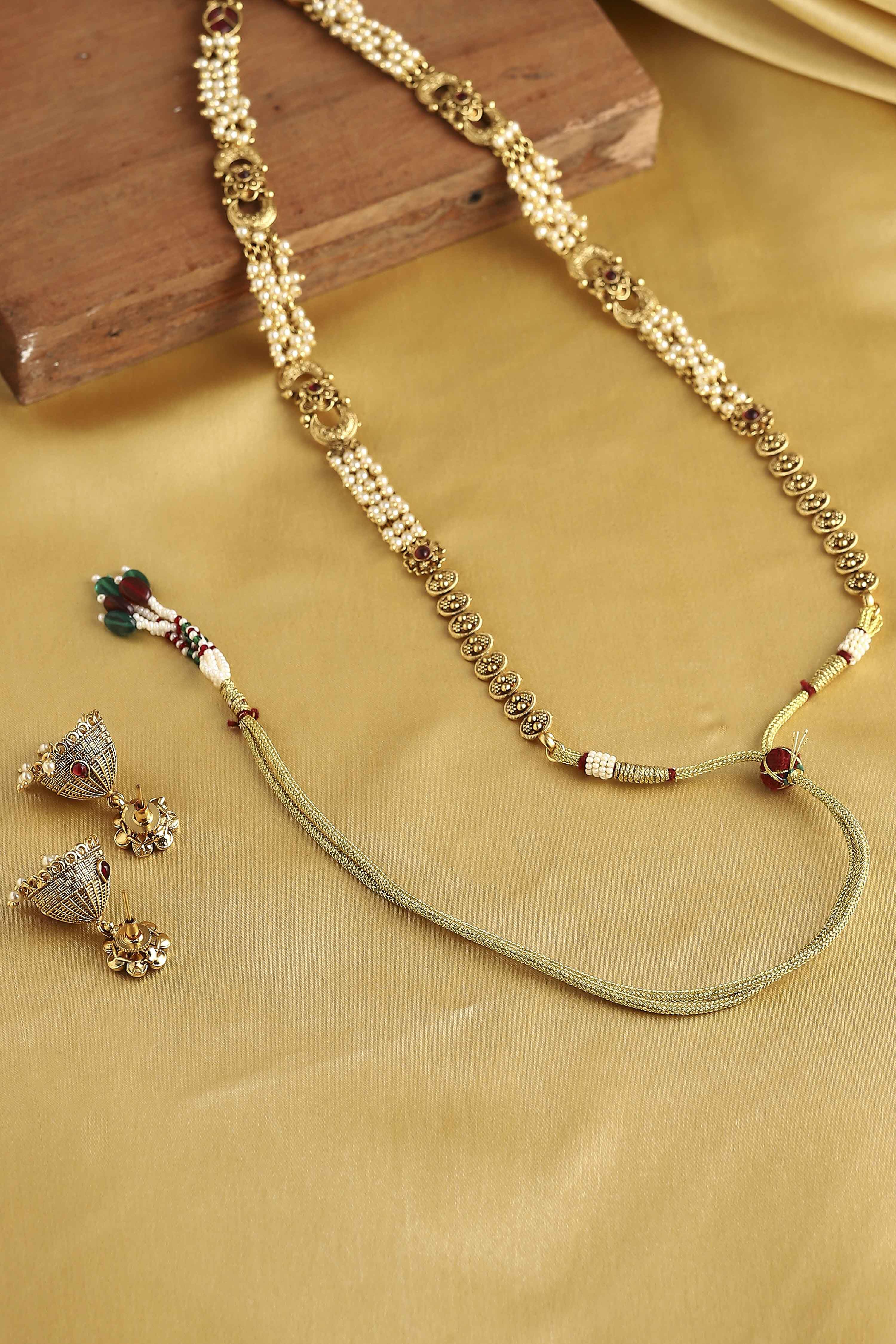 Gold Brass Temple Set image number 2