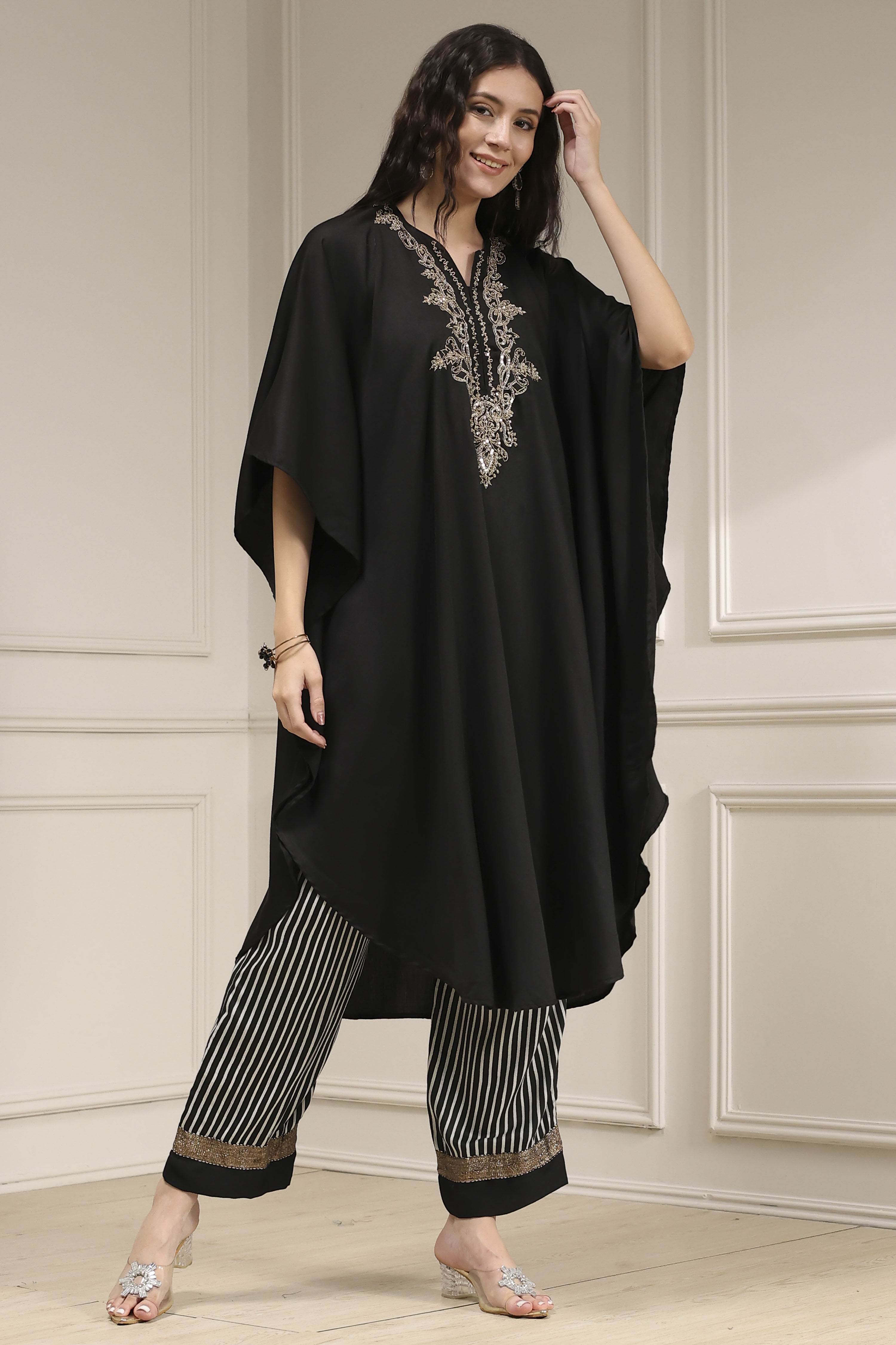 Black Modal Solid Kaftan Fusion Kurta Set image number 5