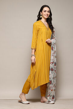 Yellow Rayon Asymmetric Yarndyed Kurta Slim Pant Suit Set image number 6