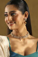 White Necklace Set image number 3