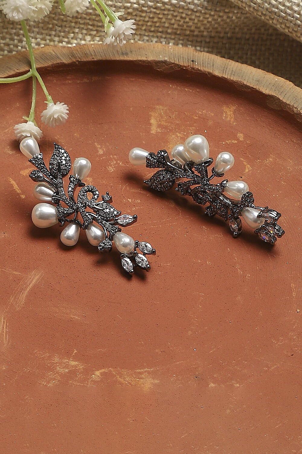 Grey Alloy Drop & Danglers image number 0
