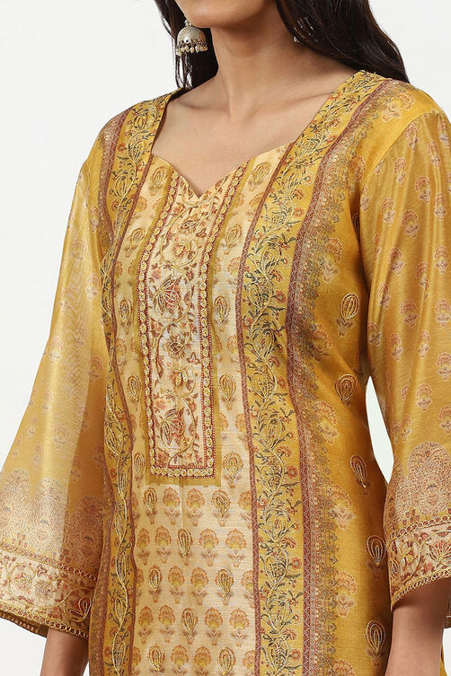 Pink Chanderi Printed Embroidered Unstitched Suit Set image number 5