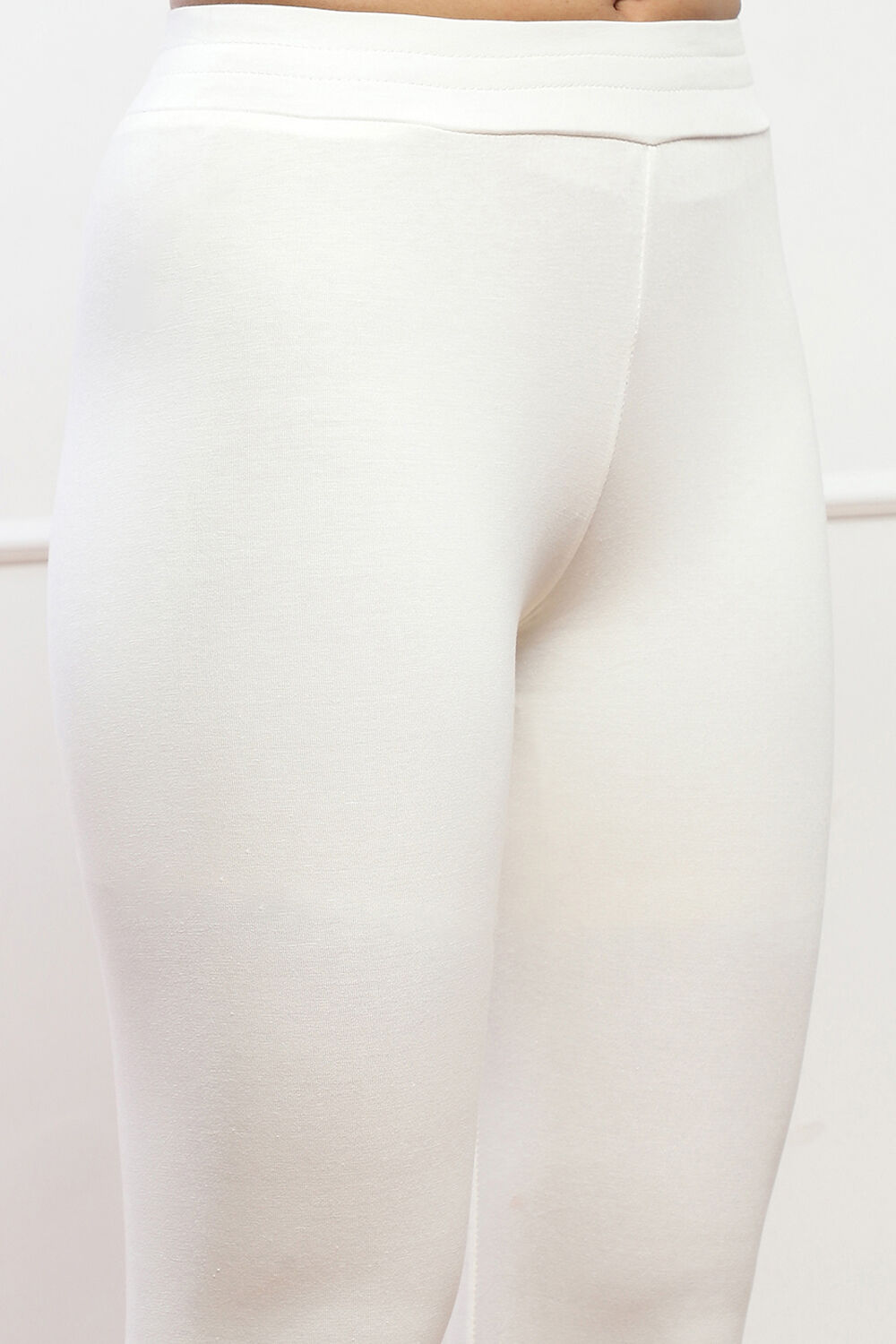 Off White Cotton Blend Solid Leggings image number 1