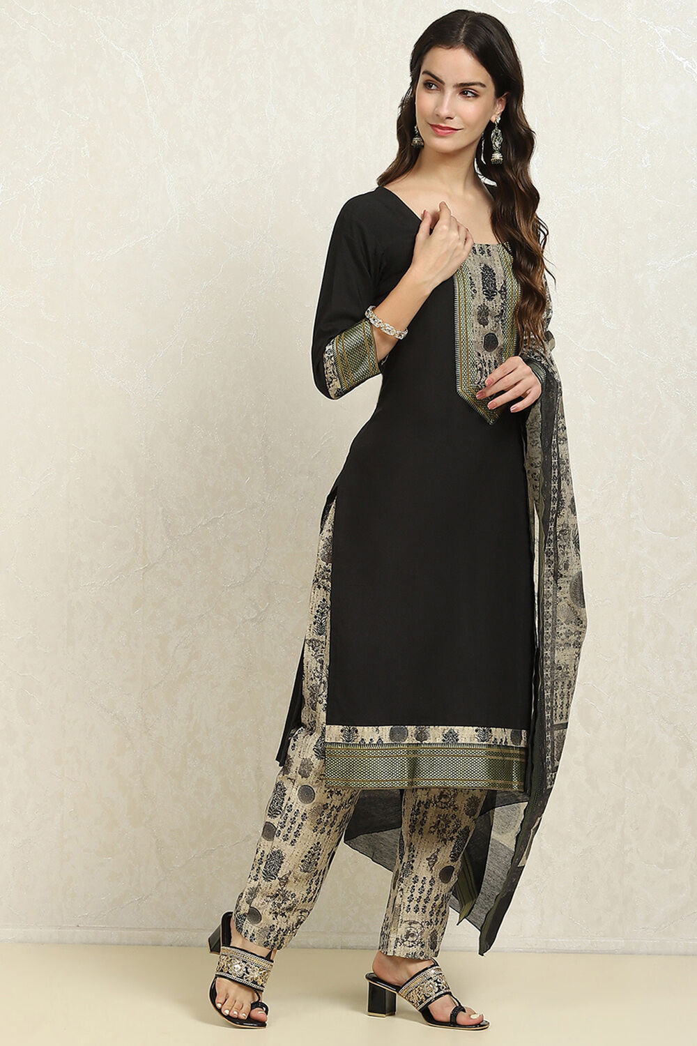 Turquoise Cotton Printed Unstitched Kurta Set image number 6