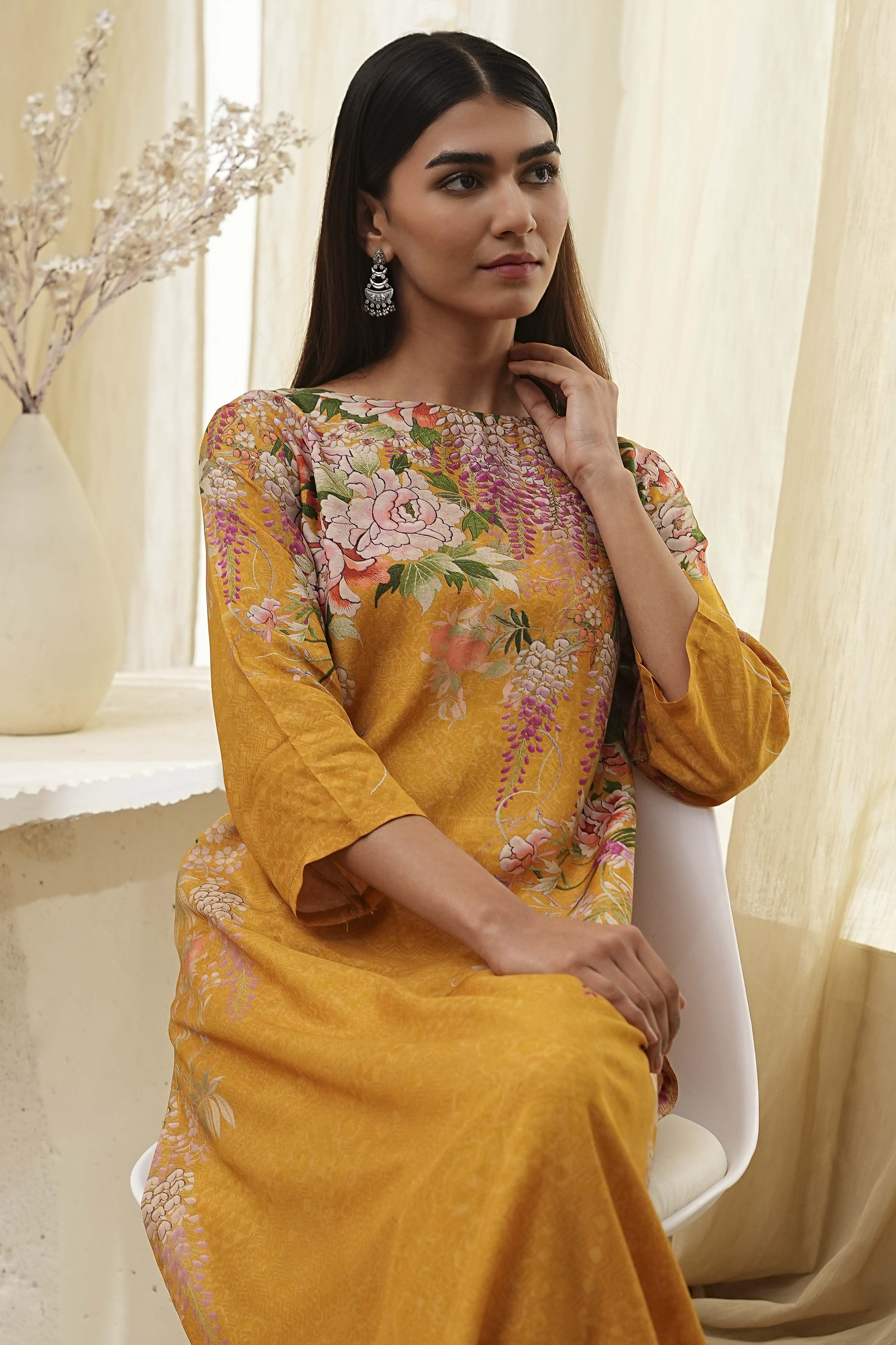Mustard Yellow Floral Straight Kurta Set image number 7