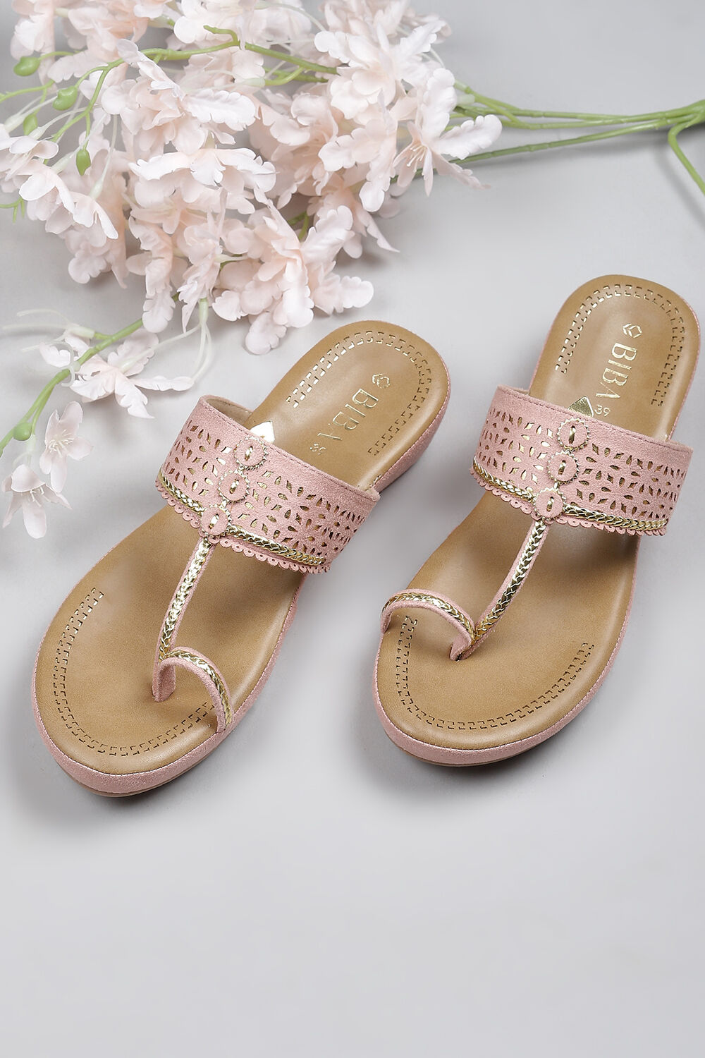 Salmon pink sandals discount