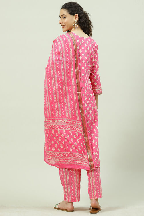 Pink Cotton Screen Print Unstitched Suit Set image number 7
